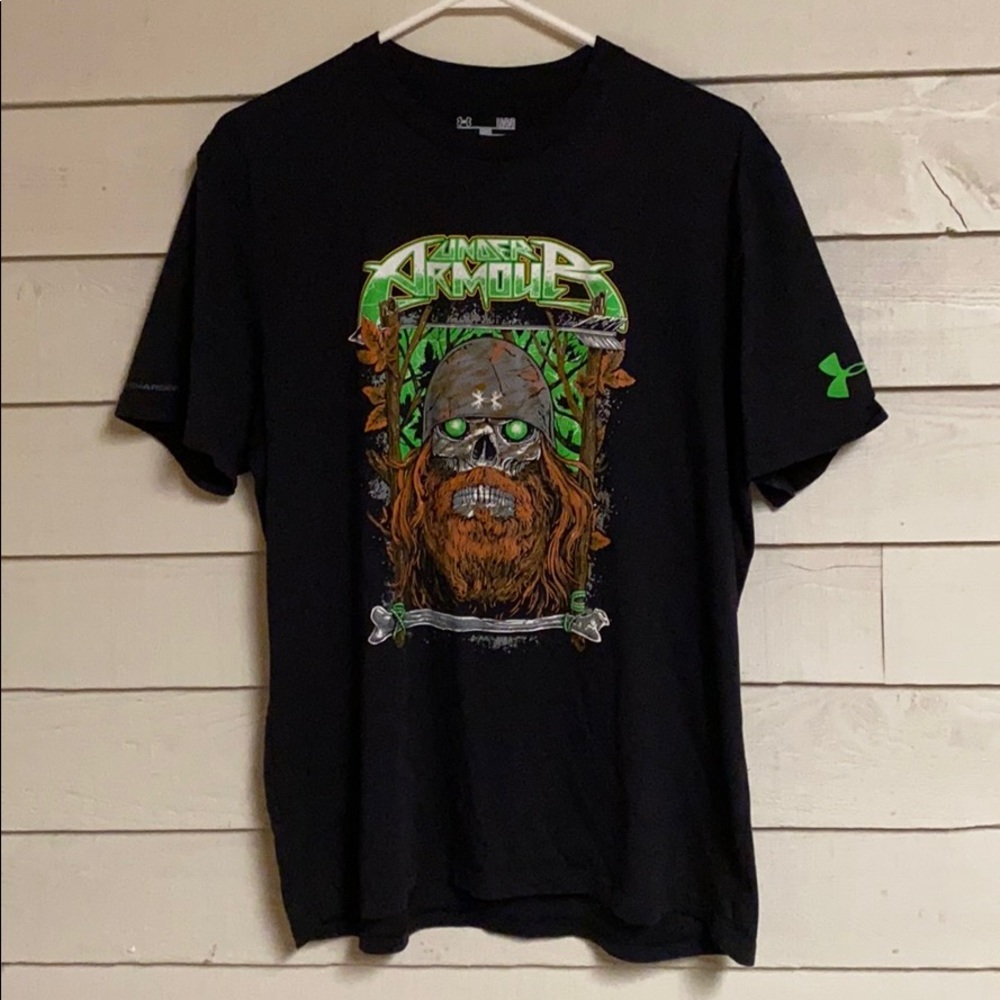 Men’s Large Under Armour T-shirt